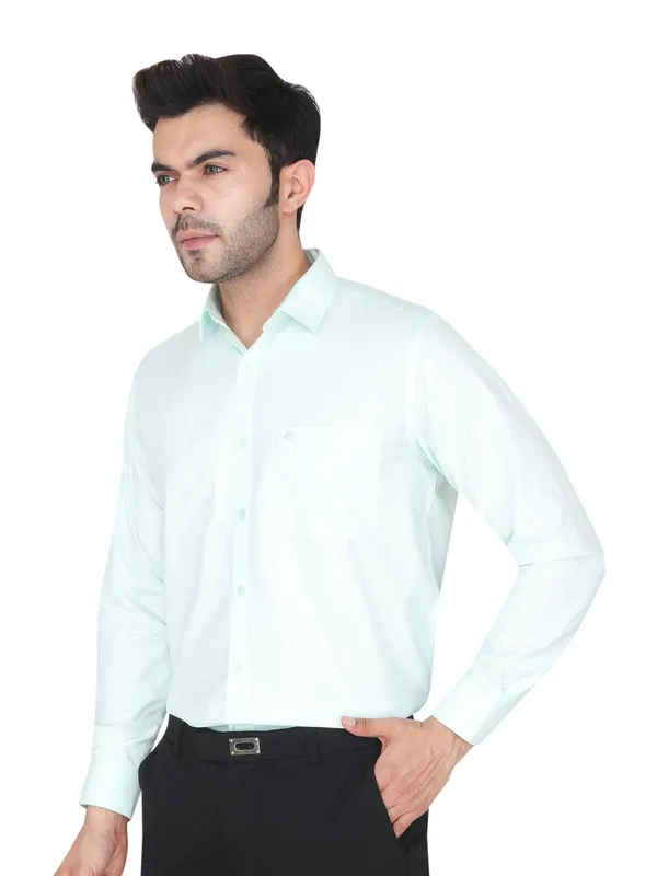 Light_Green_Classic_Cotton_Solid_Shirt_For_Men