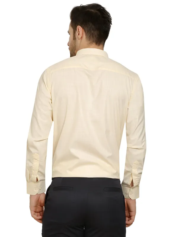 Cream_Classic_Cotton_Solid_Shirt_For_Men