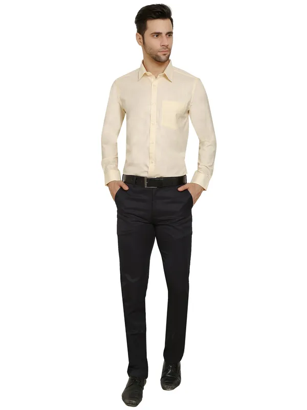 Cream_Classic_Cotton_Solid_Shirt_For_Men