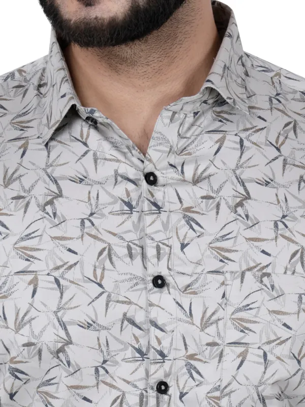 Light_Green_Leafy_Printed_Cotton_Abstract_Printed_Long_Sleeve_Cut_Away_Collar_Slim_Fit_Shirt