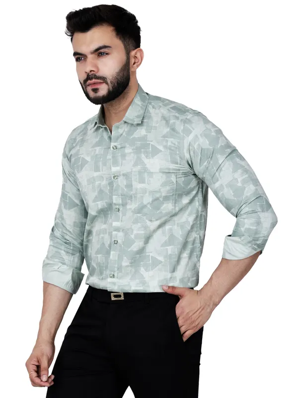 Airbrush_Green_Printed_Shirt