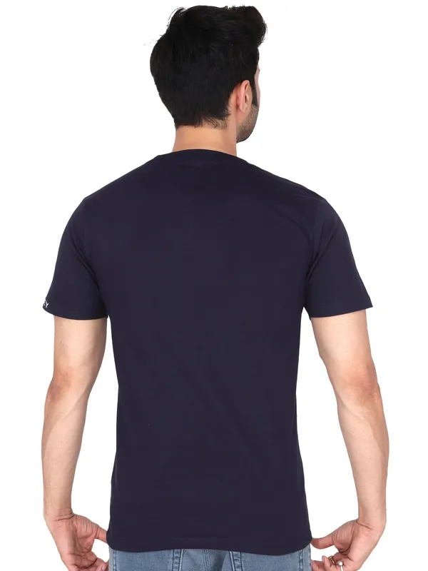 Navy_Blue_Hold_The_Vision_Printed_Tee_For_Men