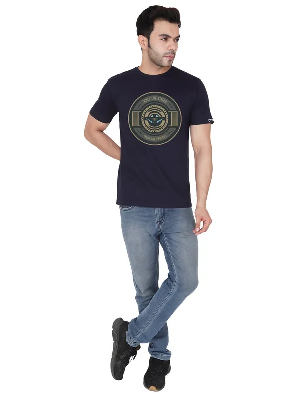 Navy_Blue_Hold_The_Vision_Printed_Tee_For_Men
