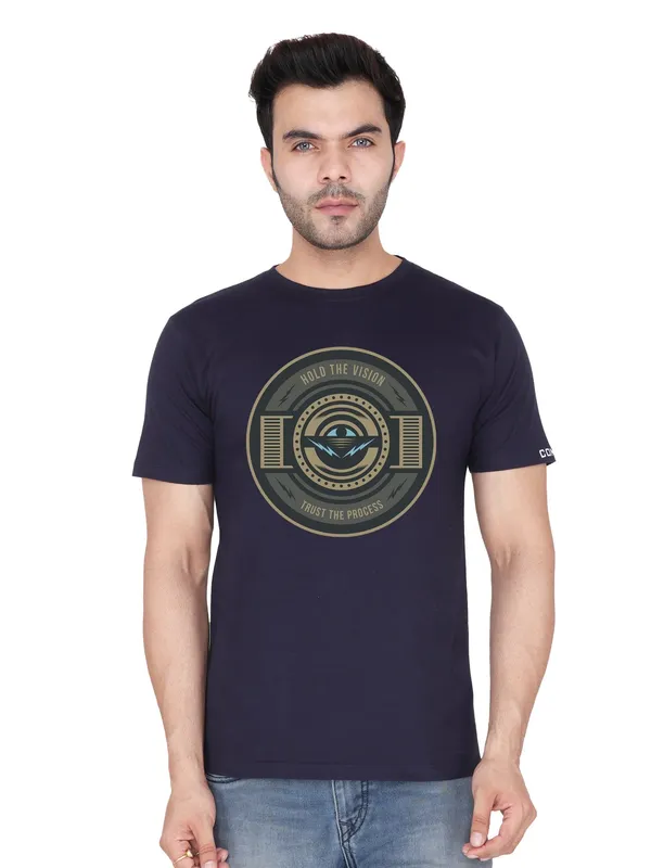 Navy_Blue_Hold_The_Vision_Printed_Tee_For_Men