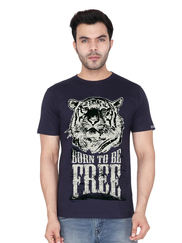 Navy_Blue_Born_To_Be_Free_Printed_Tee_For_Men