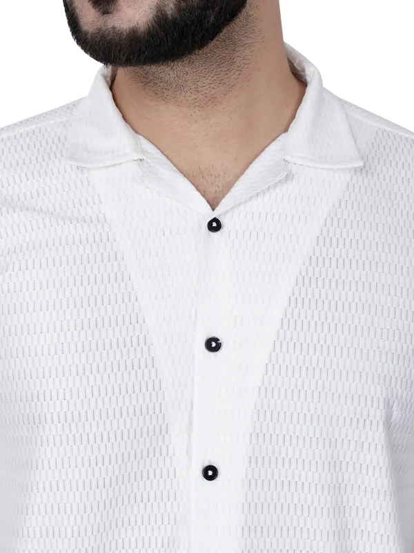 White_Knitted_Casual_Shirt