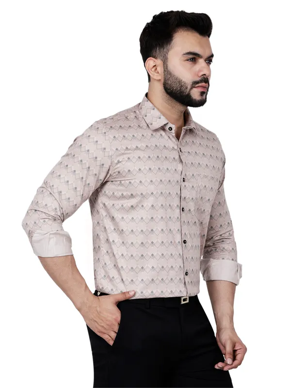 Peach_Herringbone_Printed_Shirt