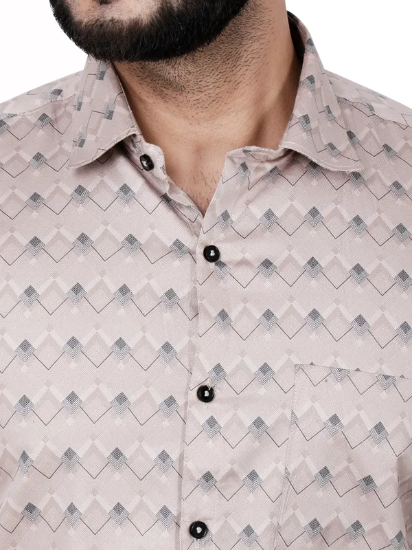 Peach_Herringbone_Printed_Shirt