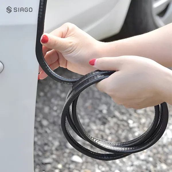 SIAGO_Premium_Car_Door_Sealing_Strip_-_5_Meters,_High-Quality_Waterproof_Rubber_Weatherstrip_for_Noise_Reduction,_Dustproof,_Soundproof,_Universal_Fit_for_Cars,_SUVs,_and_Trucks