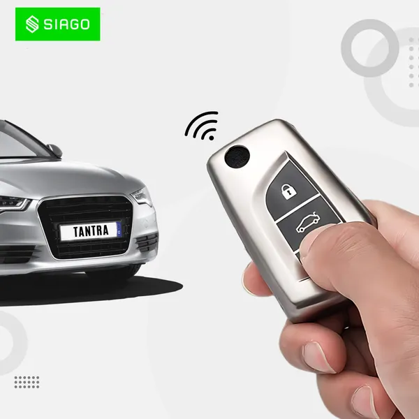 Multicolor_Tpu_Key_Cover_And_Round_Keychain_Compatible_For_Toyota_Corolla_|_Altis_|_Innova_Crysta_3_Button_Car_Smart_Key