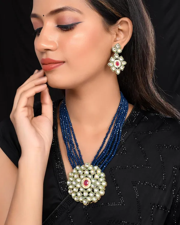 Blue_Crystal_Shine_Beads_Ethnic_Kundan_Polki_Necklace_With_Earring_Set_For_Women_|_Gemstone_Jewellery_Set_For_Women_And_Girls