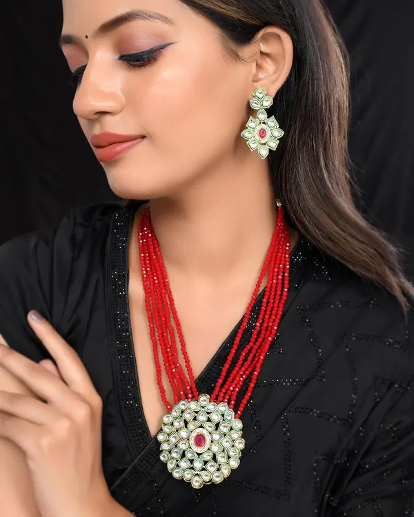 Red_Crystal_Shine_Beads_Ethnic_Kundan_Polki_Necklace_With_Earring_Set_For_Women_|_Gemstone_Jewellery_Set_For_Women_And_Girls