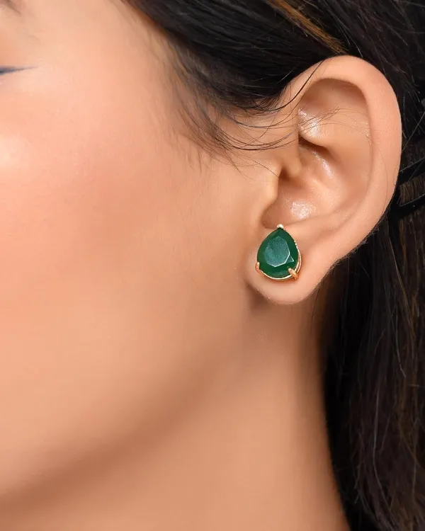 Gold_Plated_Oval_Shape_Stud_Earrings_For_Women_&_Girls_|_Lightweight_Fashion_Jewelry