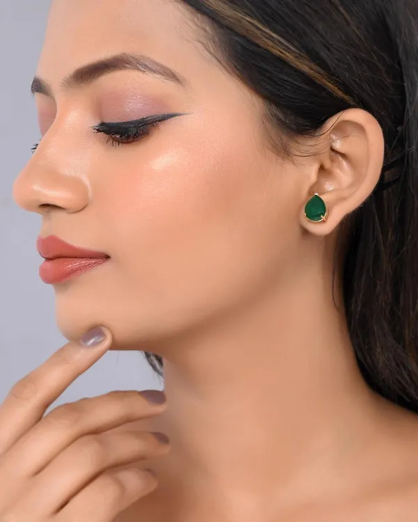 Gold_Plated_Oval_Shape_Stud_Earrings_For_Women_&_Girls_|_Lightweight_Fashion_Jewelry