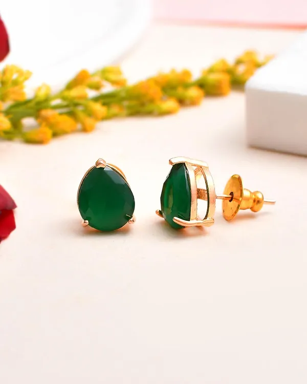 Gold_Plated_Oval_Shape_Stud_Earrings_For_Women_&_Girls_|_Lightweight_Fashion_Jewelry