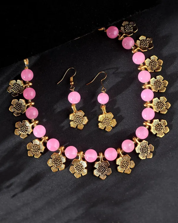 Gold_Shine_Beads_Ethnic_Gold_Flower_Necklace_With_Earring_Set_For_Women_|_Gemstone_Jewellery_Set_For_Women_And_Girls
