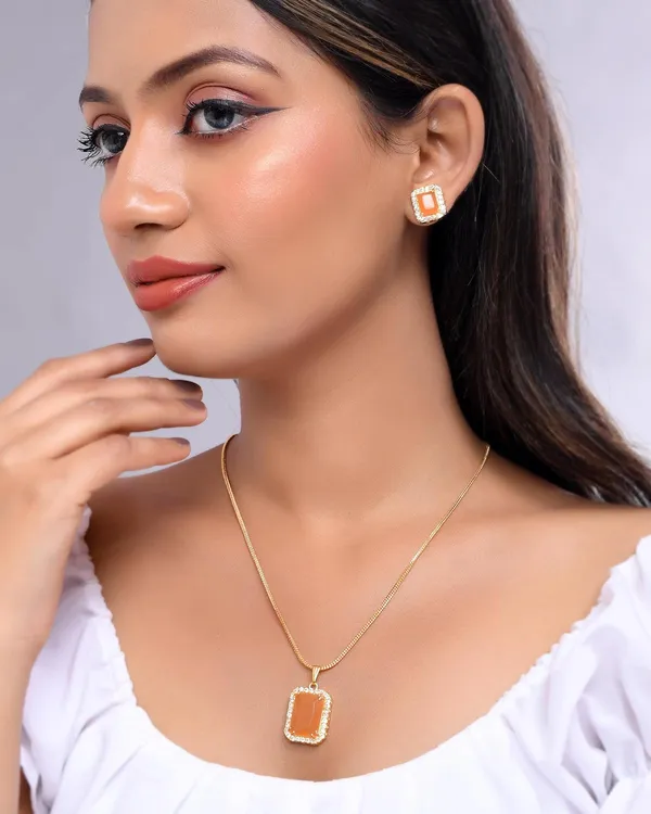 Orange_Sapphire_Sapphire_Gemstone_Ethnic_Pandent_With_Earring_Set_|_Stone_Jewellery_Set_For_Women_And_Girls
