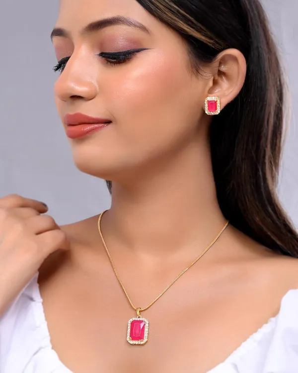 Dark_Pink_Sapphire_Sapphire_Gemstone_Ethnic_Pandent_With_Earring_Set_|_Stone_Jewellery_Set_For_Women_And_Girls