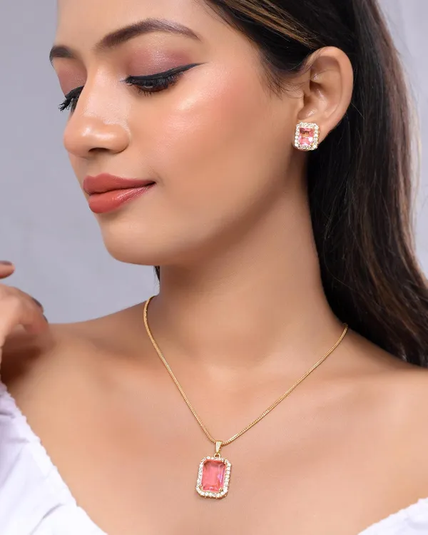 Pink_Sapphire_Sapphire_Gemstone_Ethnic_Pandent_With_Earring_Set_|_Stone_Jewellery_Set_For_Women_And_Girls