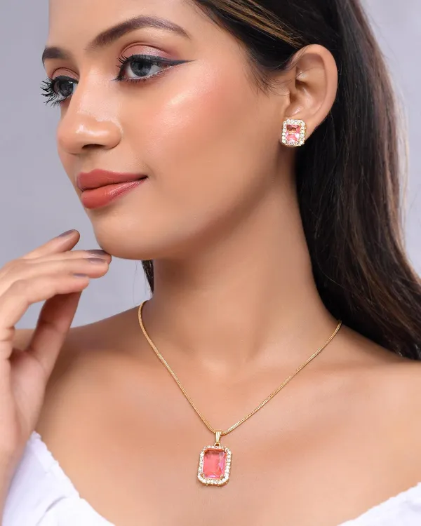 Pink_Sapphire_Sapphire_Gemstone_Ethnic_Pandent_With_Earring_Set_|_Stone_Jewellery_Set_For_Women_And_Girls