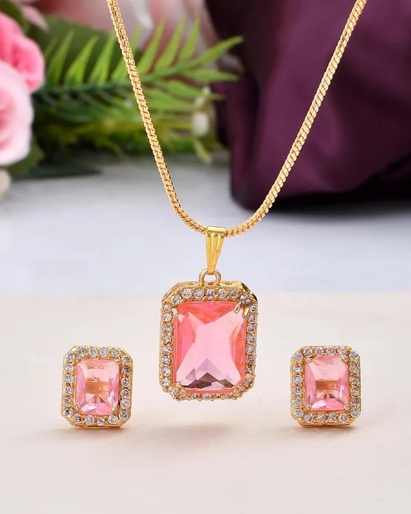 Pink_Sapphire_Sapphire_Gemstone_Ethnic_Pandent_With_Earring_Set_|_Stone_Jewellery_Set_For_Women_And_Girls