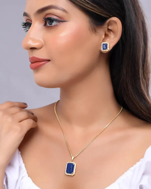 Blue_Sapphire_Sapphire_Gemstone_Ethnic_Pandent_With_Earring_Set_|_Stone_Jewellery_Set_For_Women_And_Girls