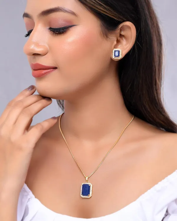 Blue_Sapphire_Sapphire_Gemstone_Ethnic_Pandent_With_Earring_Set_|_Stone_Jewellery_Set_For_Women_And_Girls