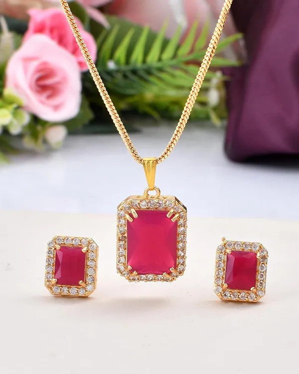 Magenta_Sapphire_Gemstone_Ethnic_Pandent_With_Earring_Set_|_Stone_Jewellery_Set_For_Women_And_Girls