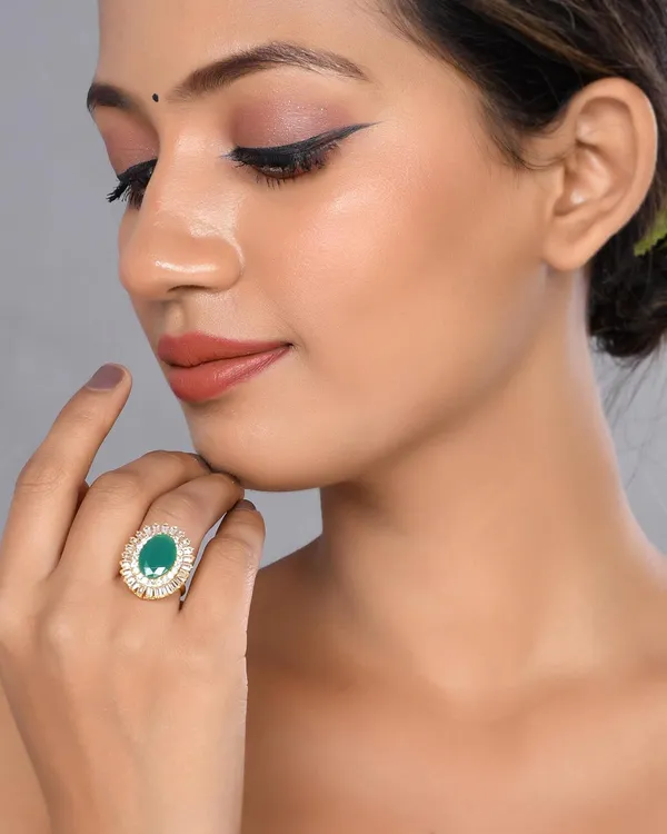 Round_American_Diamond_Ring_For_Women_|_Lightweight_Jewellery