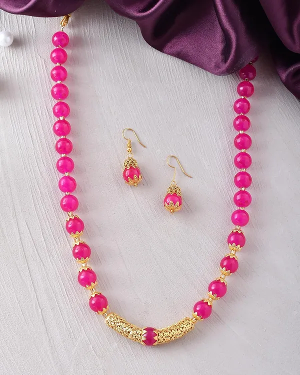 Pink_Sapphire_Shine_Round_Beads_Ethnic_Gold_Line_Necklace_With_Earring_Set_|_Gemstone_Jewellery_Set_For_Women_And_Girls
