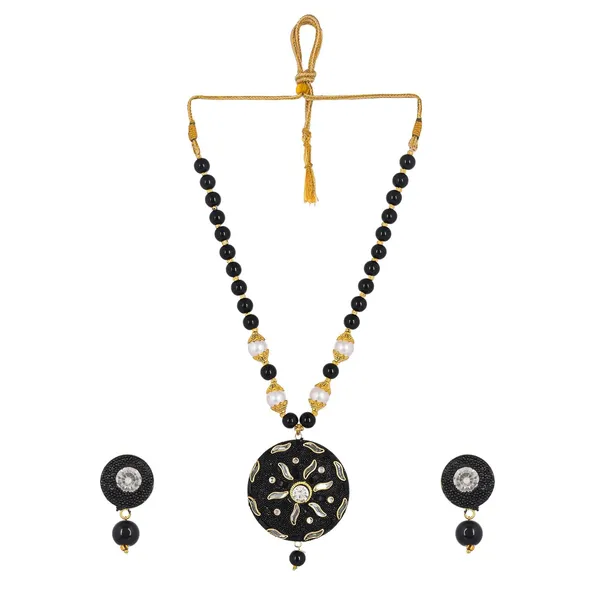 Black_Onyx__Beads_Necklace_With_Earring_Set_For_Women_|_Gemstone_Jewellery_Set_For_All_Occasion