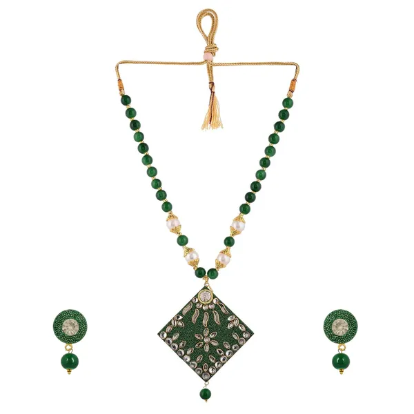 Emerald_Hydro_Beads_Shine_Beads_Square_Necklace_With_Earring_Set_|_Gemstone_Jewellery_Set_For_Women_And_Girls