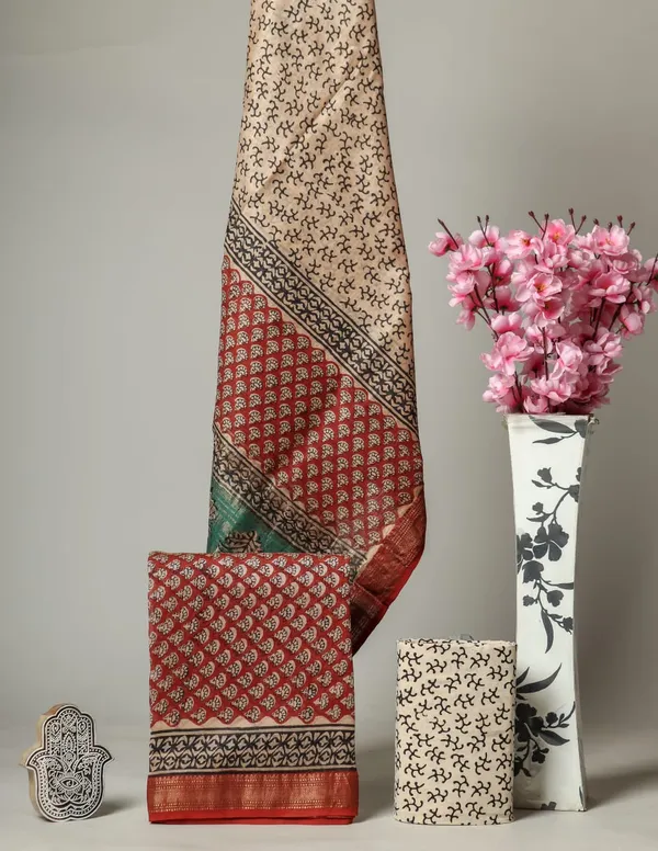 Unstitched_Red_and_Black_Block_printed_Maheshwari_Silk_three_piece_suit_set
