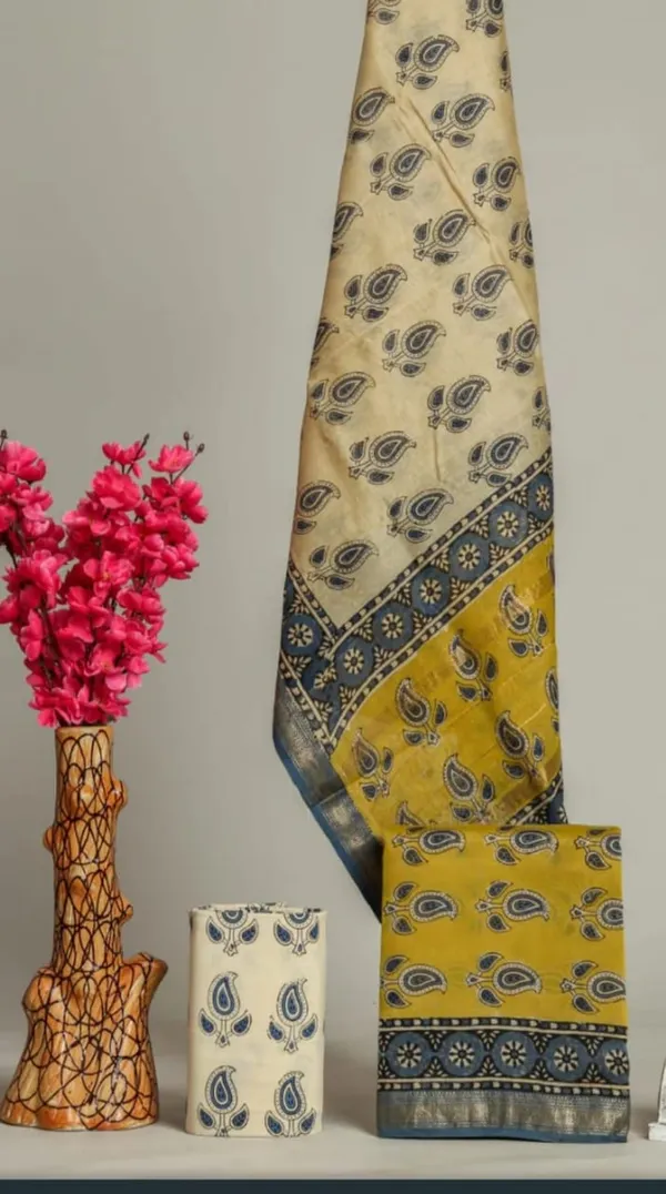 Unstitched_Yellow_and_Blue_Block_printed_Maheshwari_Silk_three_piece_suit_set