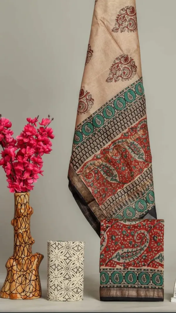 Unstitched_Red_and_Blue_Block_printed_Maheshwari_Silk_three_piece_suit_set