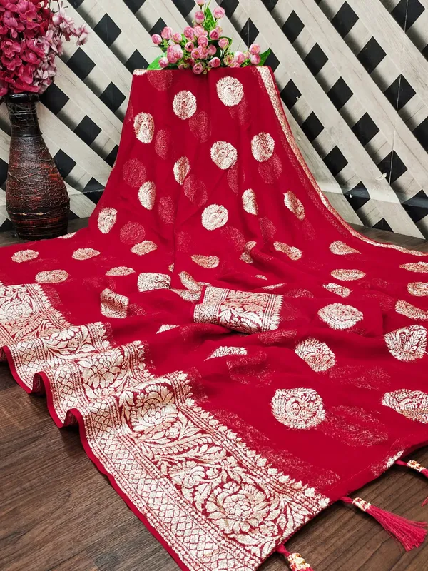 Red_Pure_Viscose_Georgette_Saree_With_Jacquard_Border_All_Over_Butta_With_Red_Blouse.