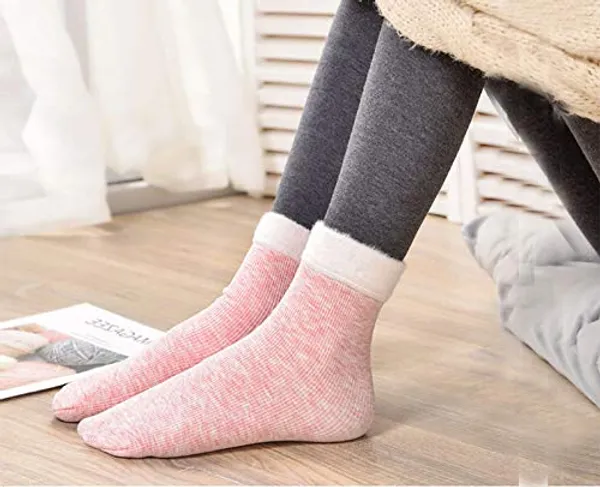 Pack_of_4_Poly_wool_Ankle_Length_Winter_Warm_Socks_For_Women