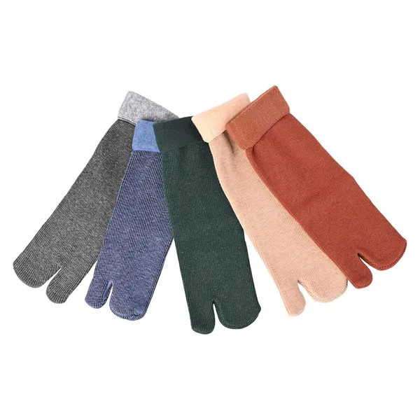 Pack_of_4_Poly_wool_Long_Full_Length_Winter_Warm_Socks_For_Women