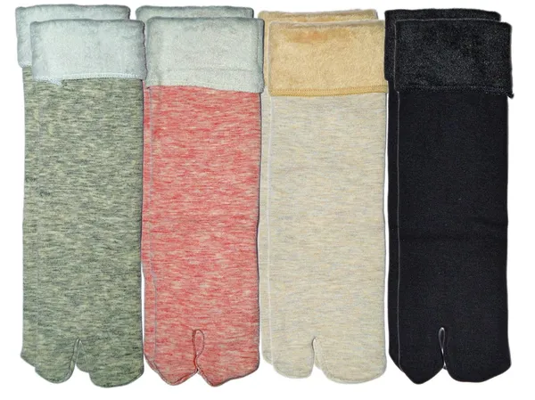 Pack_of_4_Poly_wool_Long_Full_Length_Winter_Warm_Socks_For_Women