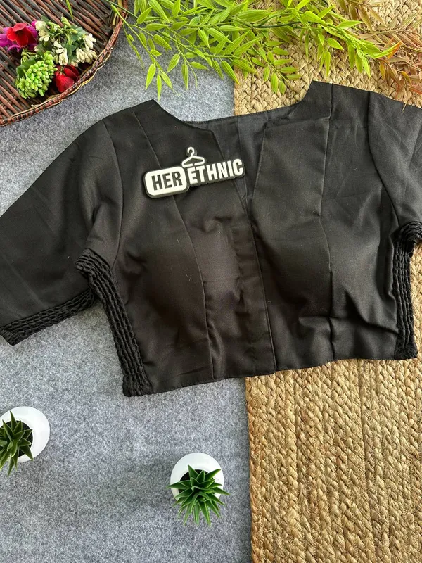 PLAIN_FLEXIFIT_STREACHABLE_BLOUSE