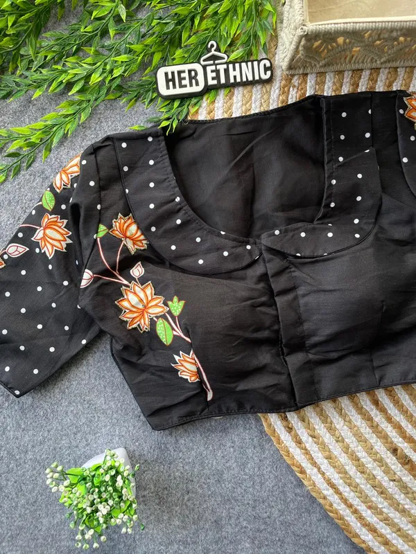 Beautiful_Boutique_Style_Printed_And_Handcrafted_Work_in_all_over_Front/Back_&_Sleeves_of_the_Blouse