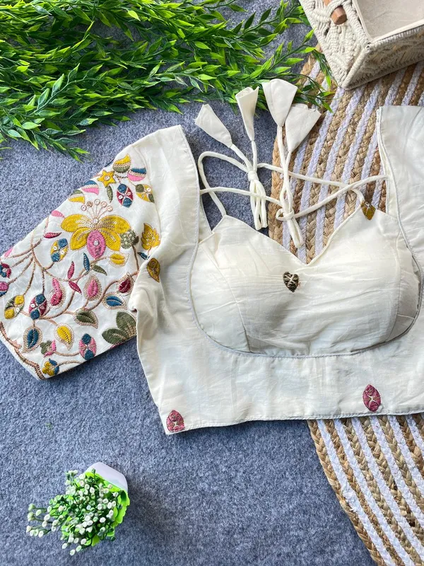 Beautiful_Embroidery_work_halter_neck_Designer_Blouse