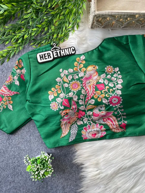 Boutique_Style_Printed_And_Handcrafted_Work_in_all_over_Front/Back_&_Sleeves_of_the_Blouse