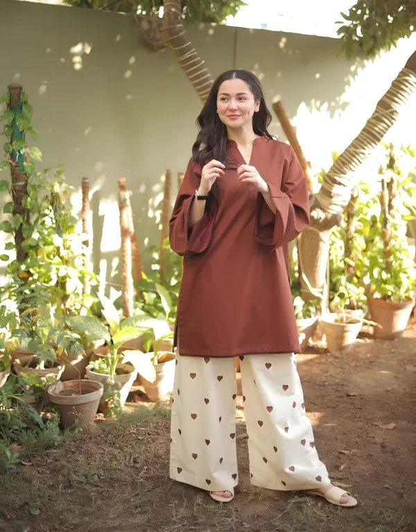 Ayra's_Farshi_Kurta_Set