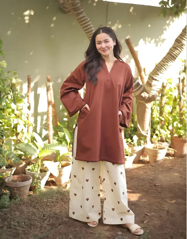 Ayra's_Farshi_Kurta_Set