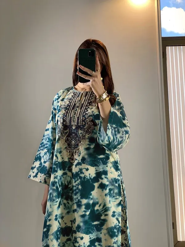 Aesthetic_Tye_Dye_Kurta_Pant_Set