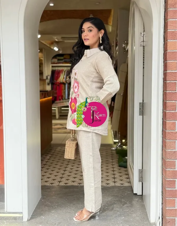 Gulbahar_Ivory_Coord_Set