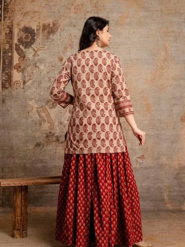 Navratri_New_Gopi_Dress(Red_Skirt)