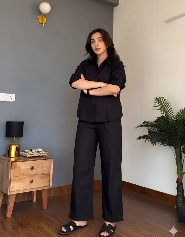 Veloura_Ease_Black_Linen_Co-Ord_Set