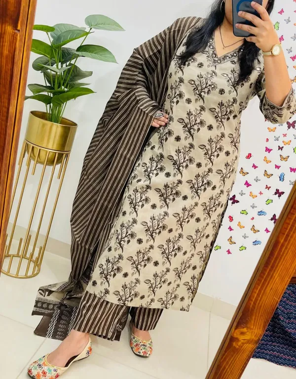 Brown_Cotton_Kurta_Set_For_Women_&_Girls